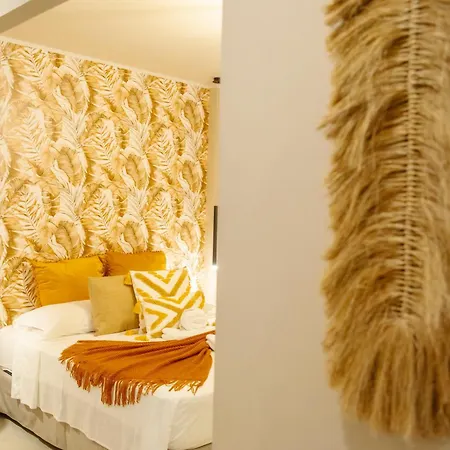 La Fabbrica Del Mediterraneo 아파트호텔 3*